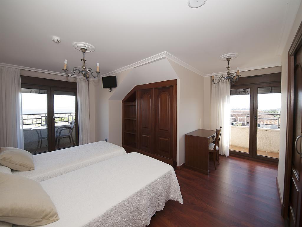 Pension Residencia A Cruzan (Adults Only) Noalla  Екстериор снимка