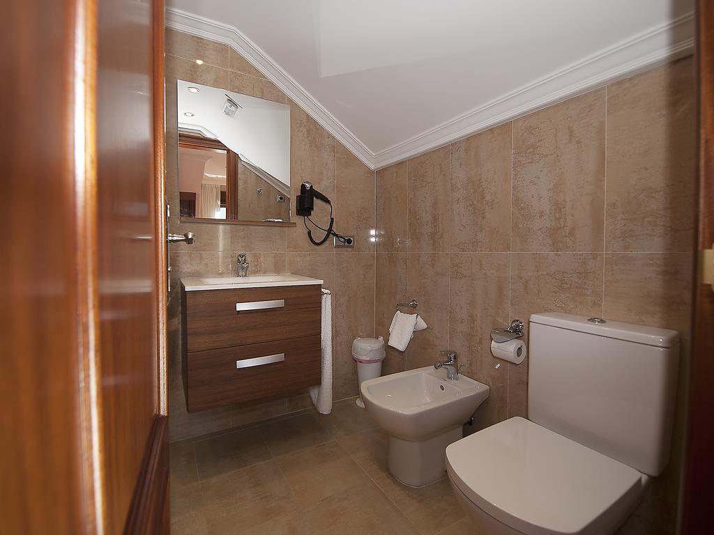 Pension Residencia A Cruzan (Adults Only) Noalla  Екстериор снимка