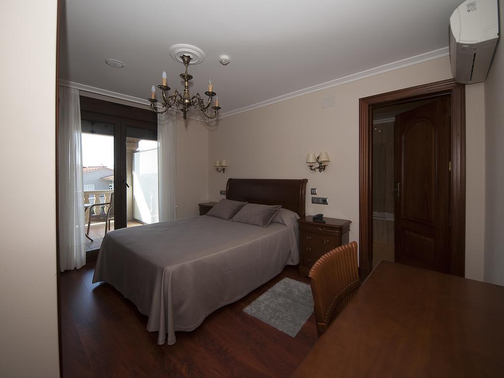 Pension Residencia A Cruzan (Adults Only) Noalla  Екстериор снимка