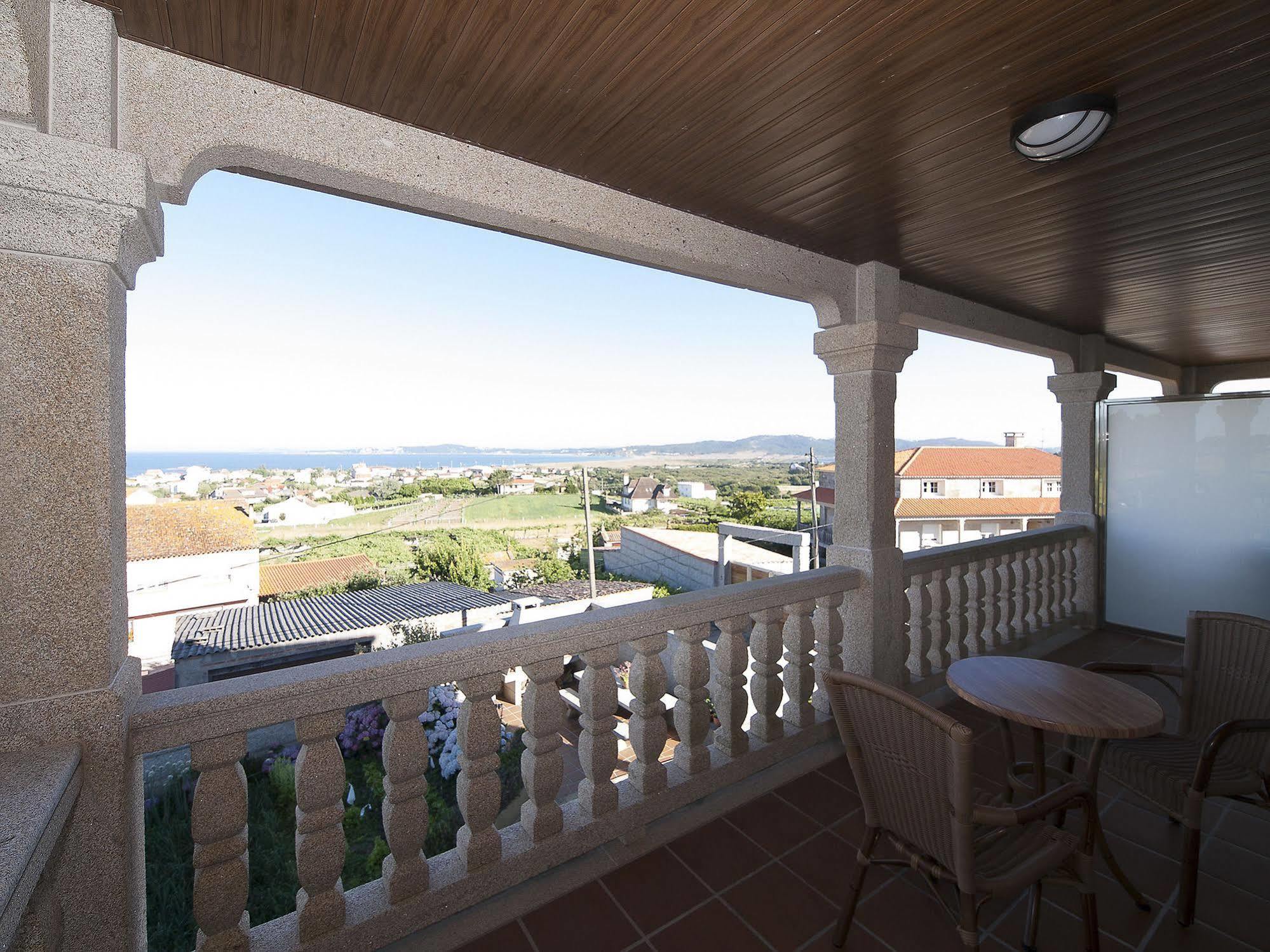 Pension Residencia A Cruzan (Adults Only) Noalla  Екстериор снимка